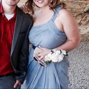 One-shoulder chiffon dress